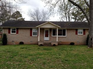 6737 Forrest Ln, Murfreesboro, TN 37129