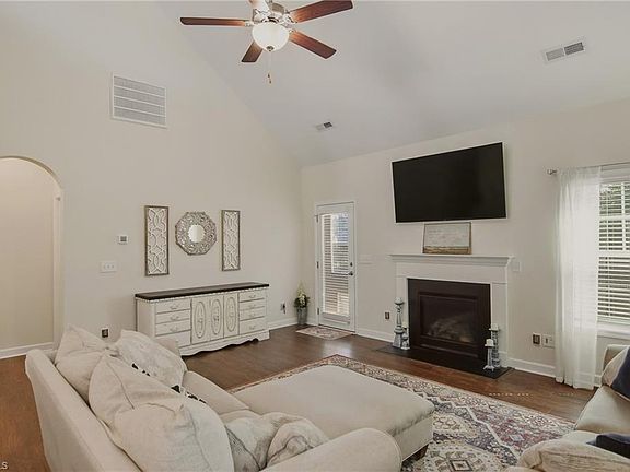 4th image of 4558 Jasper Ridge Dr