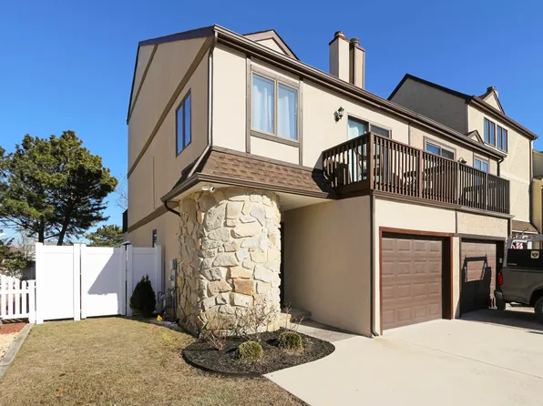 15 Beacon Ln, Brigantine, NJ 08203