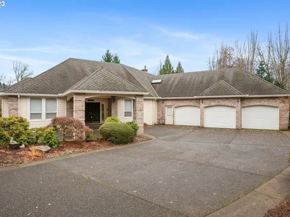 3848 SE Saint Andrews Pl, Gresham, OR 97080