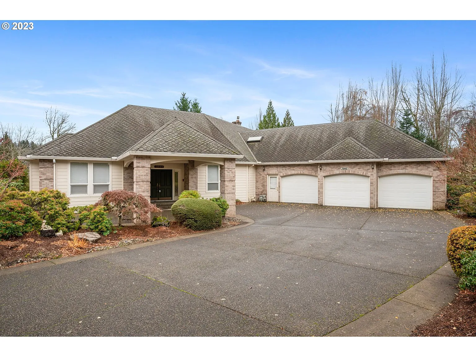 3848 SE Saint Andrews Pl photo 1