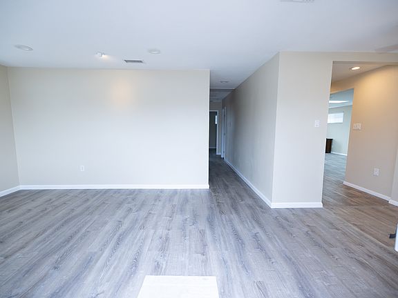 2nd image of 3505 Idlewild Way