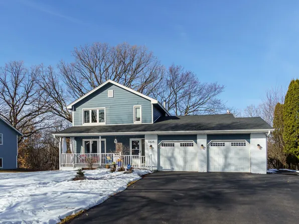 3825 Westbury Dr, Eagan, MN 55123
