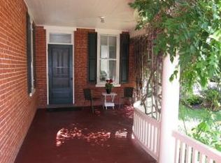 107 E Main St, Lititz, PA 17543