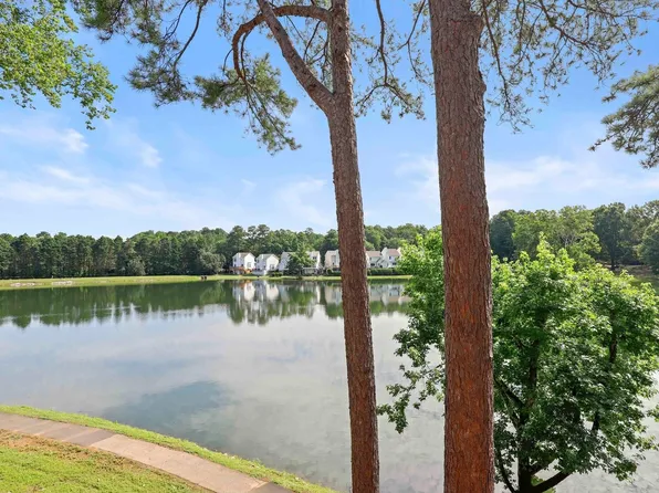 723 Springfork Dr, Cary, NC 27513