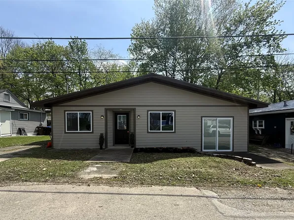 12013 Teifer Ave, Conneaut Lake, PA 16316