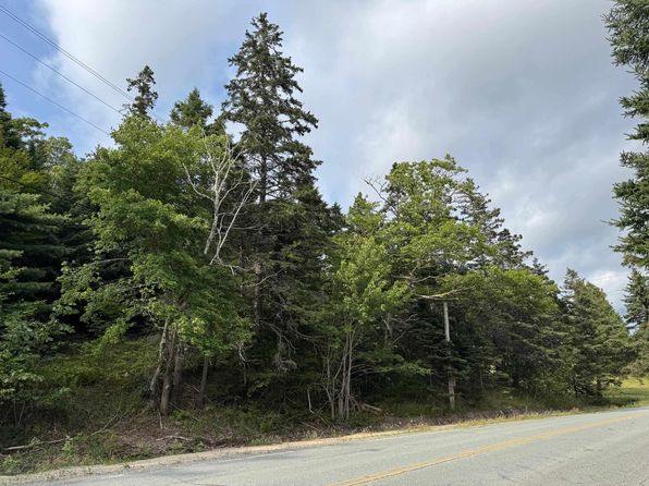 Saint Margarets Bay Rd, Boutiliers Pt, NS B3Z 1W9