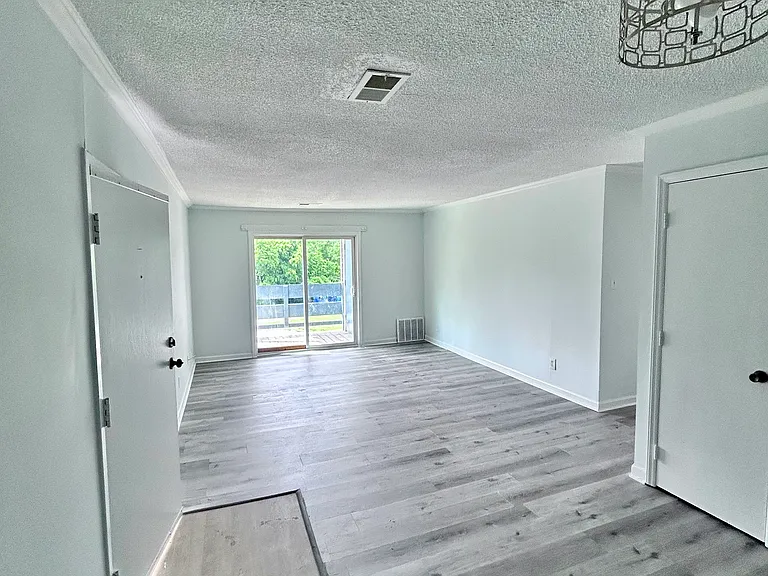 2624 Randleman Rd #G — Photo 1