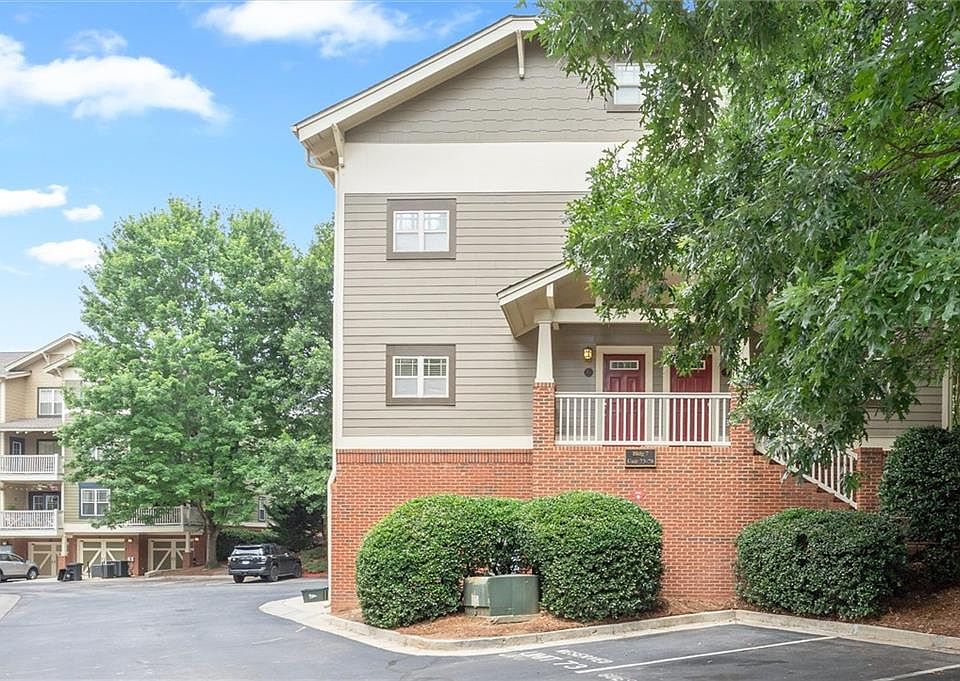 1st image of 655 Mead St SE Unit 73