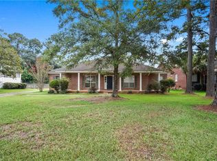 3712 Saint Andrews Pl, Mobile, AL 36693