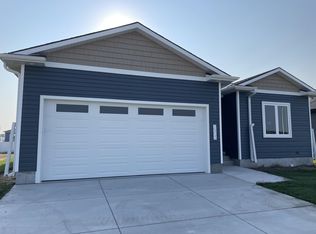2953 E 17th Ave, Columbus, NE 68601