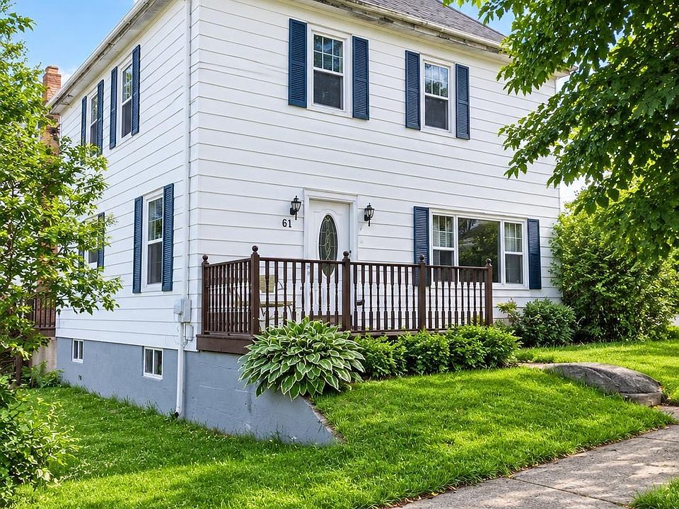 1st image of 61 Leonard St