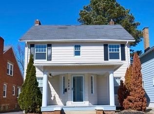 3289 Berkshire Rd, Cleveland Heights, OH 44118