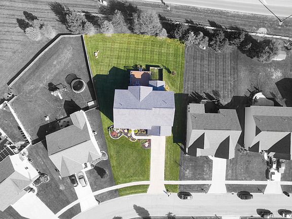 2nd image of 112 Whittington Pl