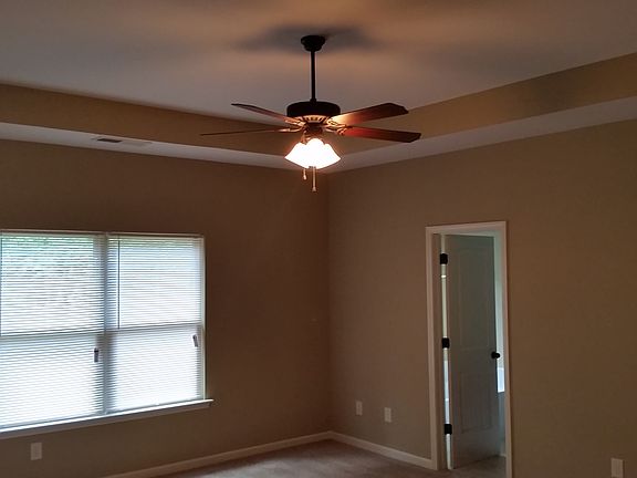 2nd image of 763 Helm Ln NW