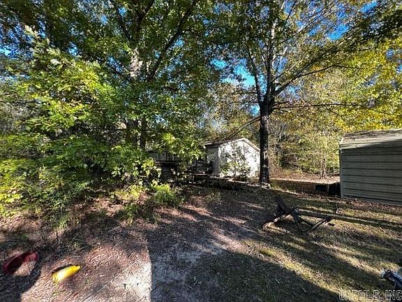 4th image of 181 Missy Ln