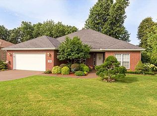 2591 Oak View Dr, Springdale, AR 72762