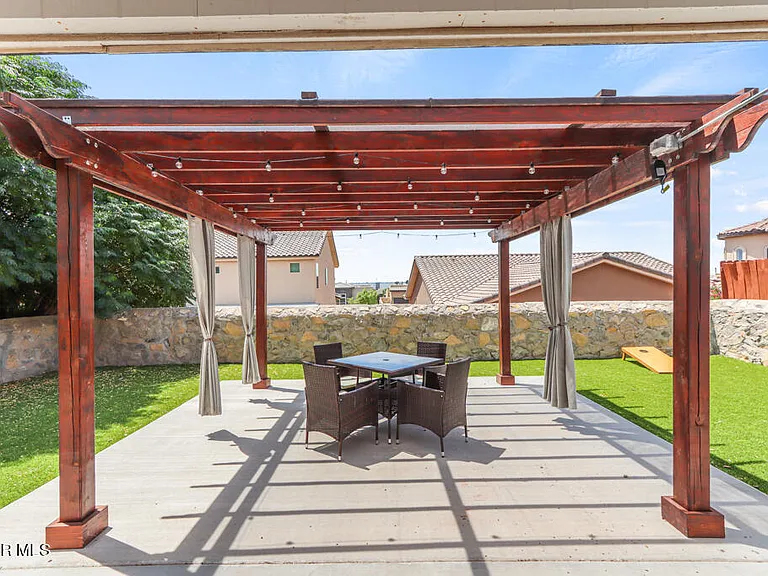 12192 Sun Bridge Pl — Photo 31