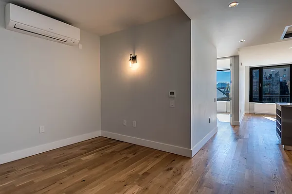 Rented by Nooklyn NYC LLC | media 36