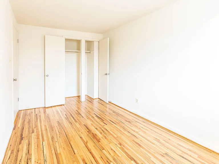 Foxridge Townhomes — Photo 15