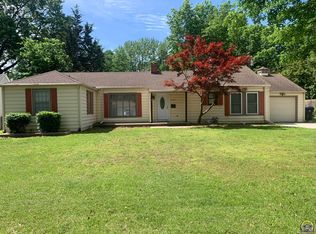 3409 SW 20th St, Topeka, KS 66604