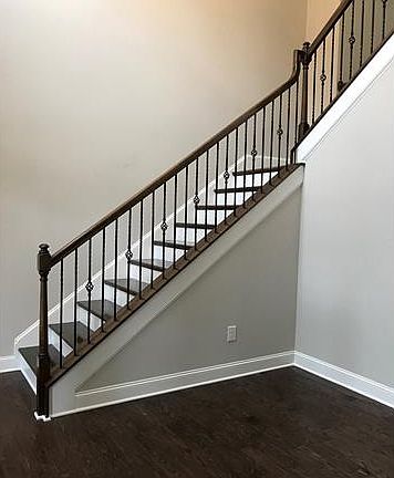 2nd image of 237 Woodstream Cir #68