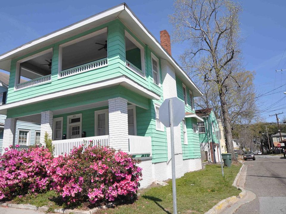 Corner of E. 38th St. & Reynolds St.