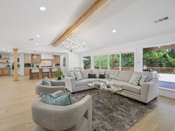 Home for Sale in Dallas TX