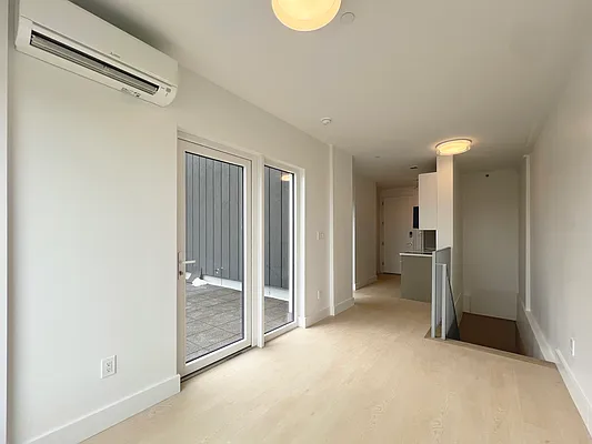 Rented by MADEHOME | media 6