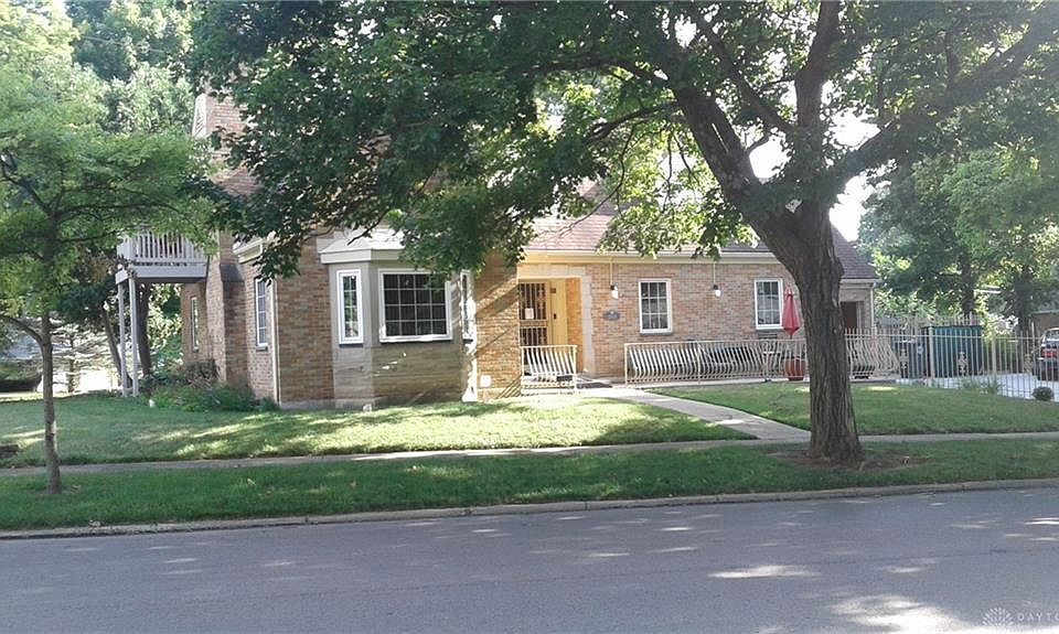 1st image of 2804 Princeton Dr
