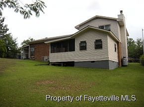 2nd image of 610 W Cochran Ave