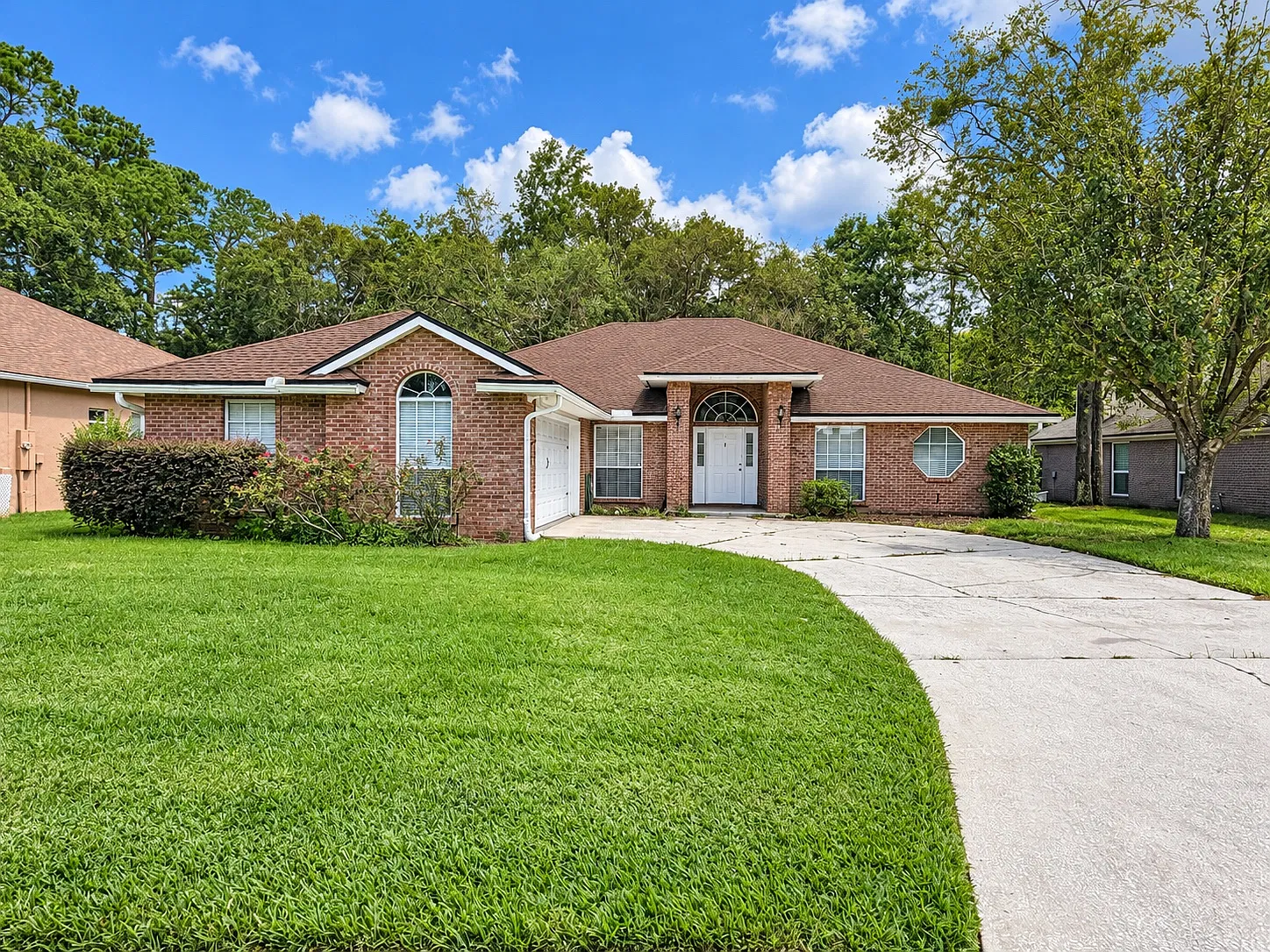 4 bed, 2139 sqft, $2,800 — Photo 1
