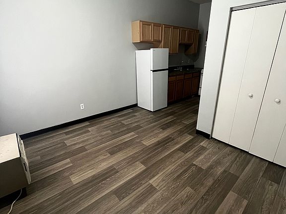 2nd image of 1733 S 3rd St APT 3