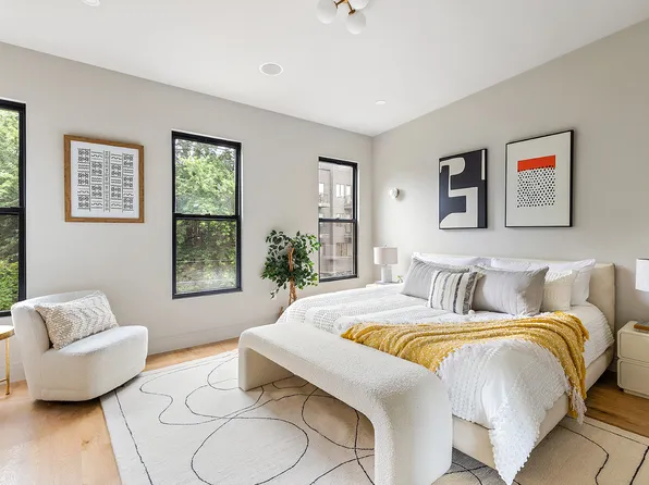 118 Schaefer Street image 7 of 15