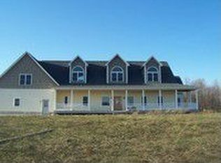 2047 2 1/2 Rd, Kingsley, MI 49649