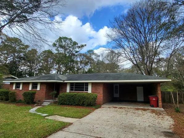 134 Tennyson Cv, Picayune, MS 39466