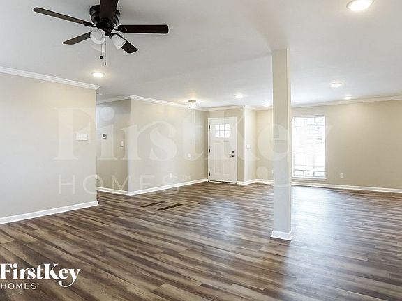 5th image of 601 Staffordshire Dr