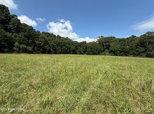 139 Padstow Ln, Lenoir City, TN 37772