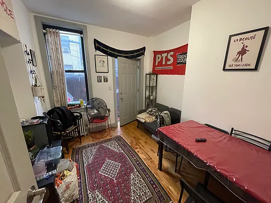 Rented by CCM Property Management LLC | media 8