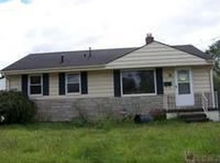 711 La Clede Ct, Youngstown, OH