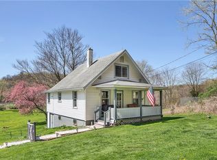 3903 Darlington Rd, Darlington, PA 16115