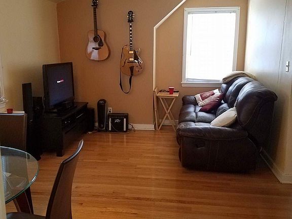 4th image of 97 Keiber Ct