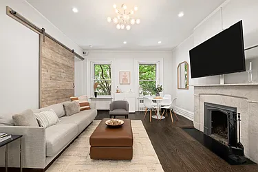 134 East 16th Street