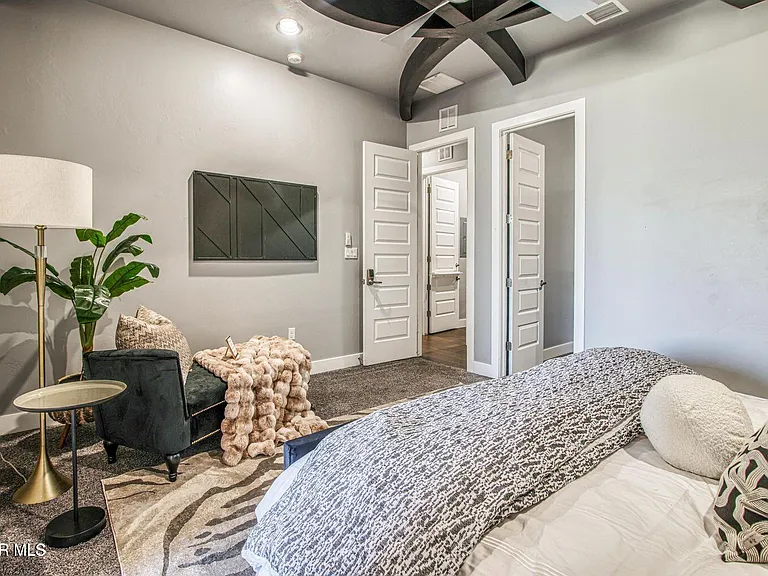 6716 Rio Haciendas Cir — Photo 41