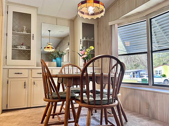 4th image of 169 N Cypress Poin #119