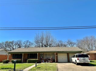 309 Rosedale Dr, Gainesville, TX 76240