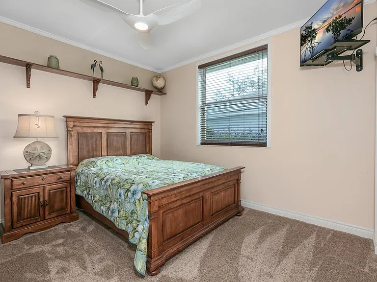 1064 SW Pigeon Plum Way — Photo 20