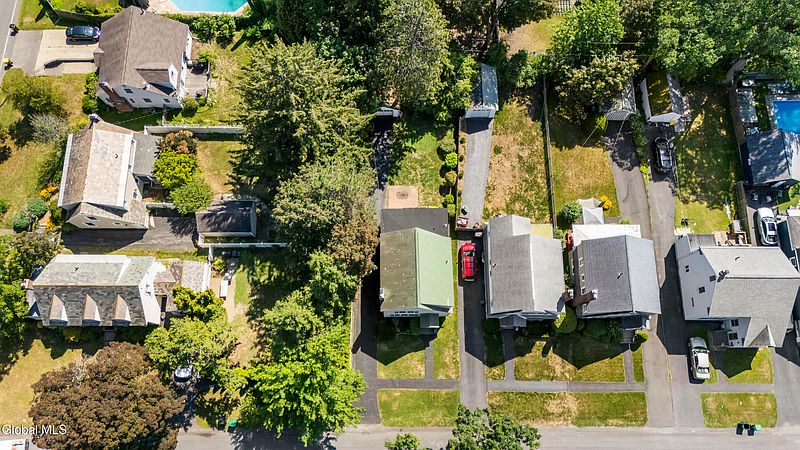 3rd image of 1474 Baker Avenue
