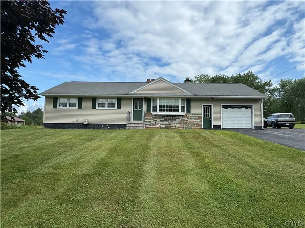 9391 Hayes Rd, Marcy, NY 13403