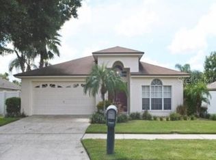 2040 Elk Spring Dr, Brandon, FL 33511